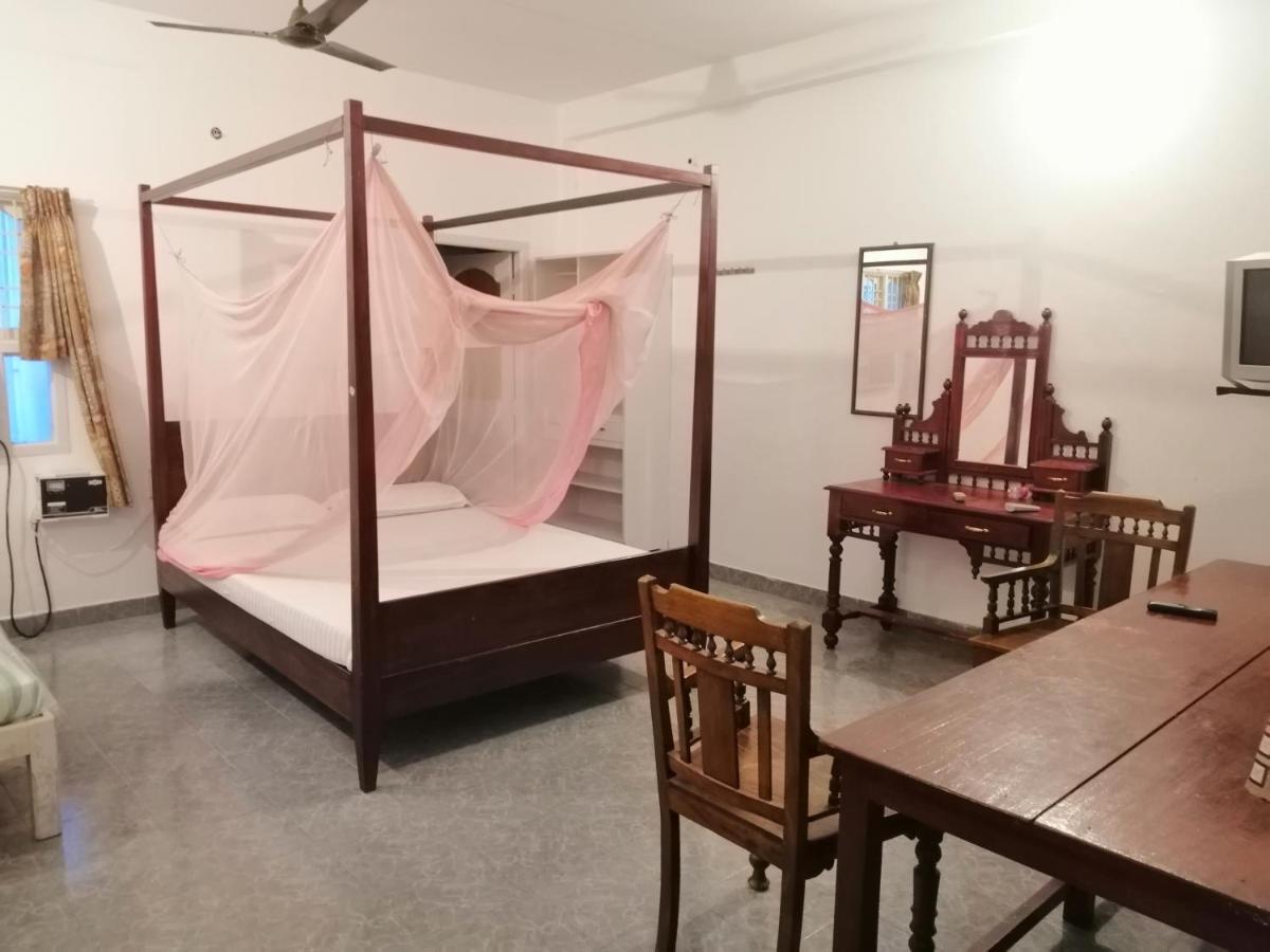 达芙妮酒店 马哈巴利普拉姆 外观 照片
